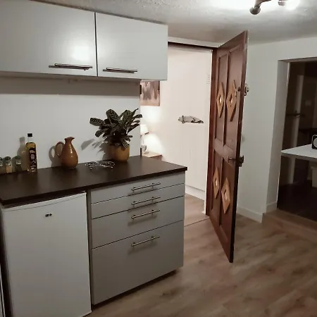 Studio De Charme, Terrasse Et Vue Panoramique D' Exception 아파트 *